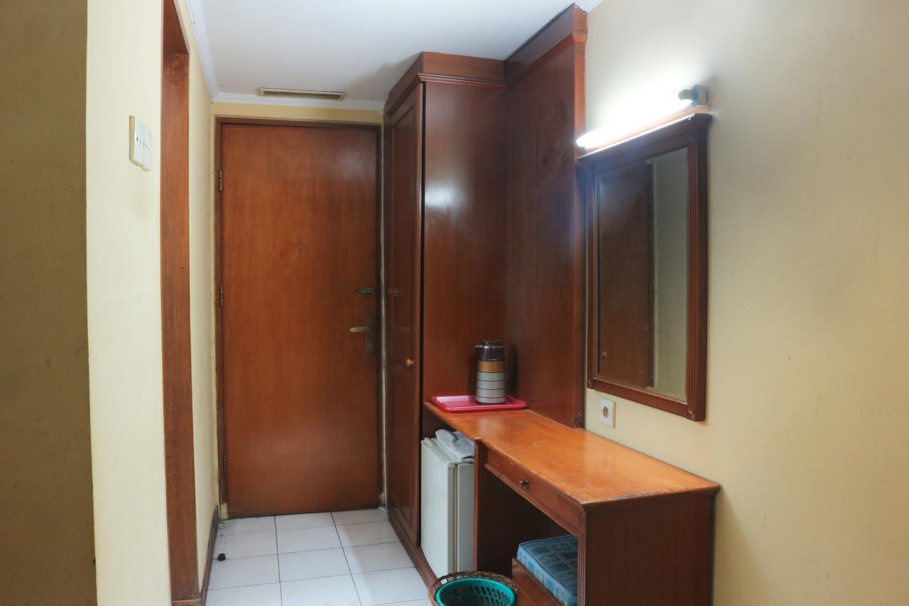Hotel Farel Yakarta Habitación foto