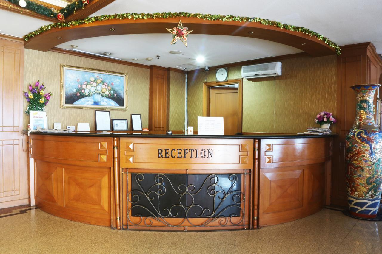 Hotel Farel Yakarta Exterior foto